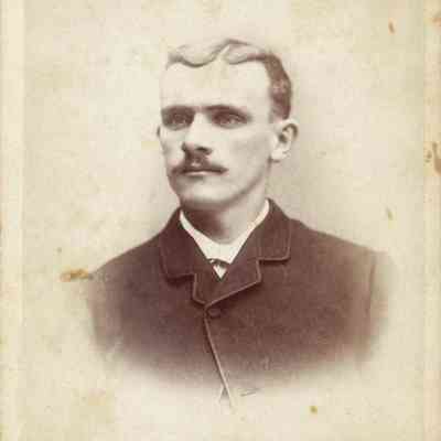 Local Families Photograph Collection/H. Calvin Williams