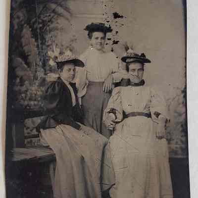 Amy H. Williams Manuscript Collection/Tin-type of three women, circa 1860s