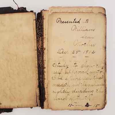 King James Bible. (1912) Oxford University Press.: “presented to William from Mother, Dec 25, 1912. Study to show thyself approved unto God a workman that needeth not be ashamed rightly dividing the word of truth. 11-Tim-2-15"