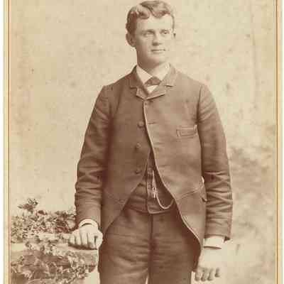 Local Families Photograph Collection/William Williams Jr.