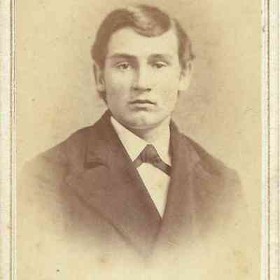 Local Families Photograph Collection/Arthur S. Pritchett “compliments from Arthur to Ida”