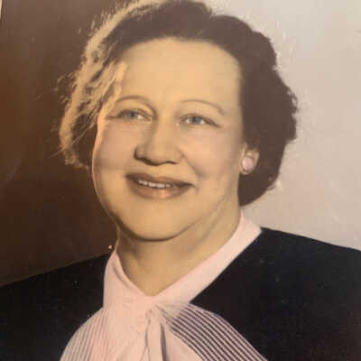 Photo of Corrine Ecord Harp