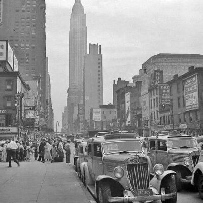 Photo of New York City 1938 in front of the Gentlemen's Club - Auto owned by Lucy Kirby