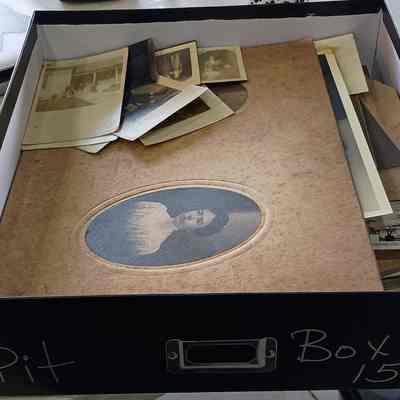 Box of Photos, unknown subjects and unknown origins
