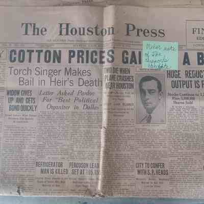 The Houston Press 8/8/1932 -"Cotton prices gain $4 a bail"