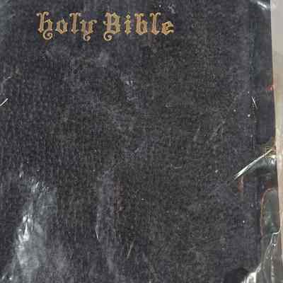 Holy Bible with Mr J N Collier III label - give to Melinda Stanton per S. Magee