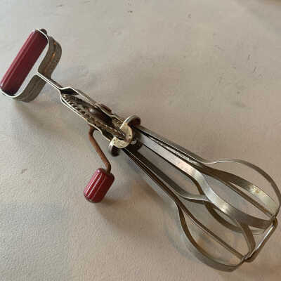 Hand Mixer