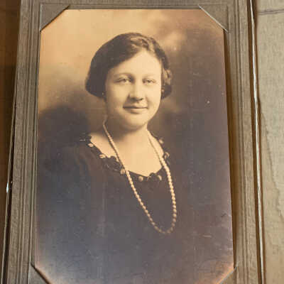 Photograph of Corinne Ecord