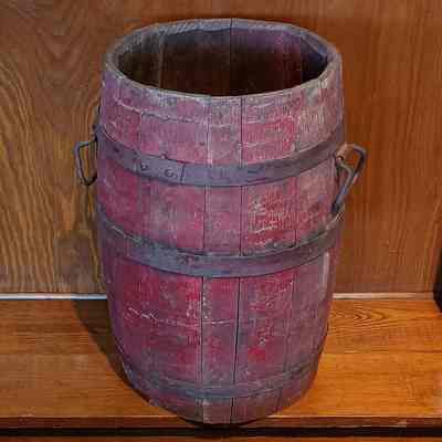 Red barrel