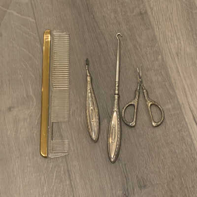 Ladies’ Dresser Set Including Comb, Shoe Hook, Nail Scissors and Cleaning Tool