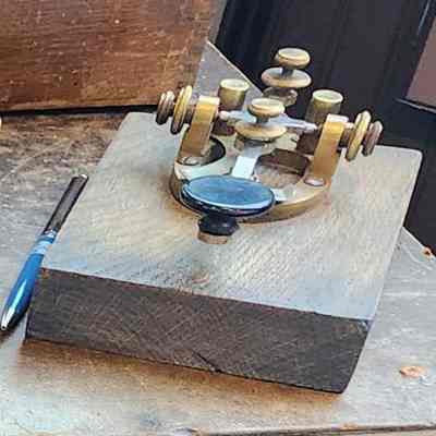 Telegraph Key Machine
