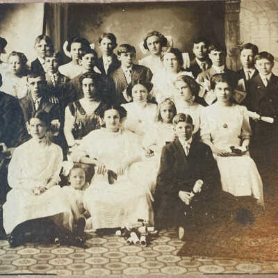 Photo of the Class of 1910 - Possible Harp Family