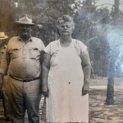 Photo of Bonnie Williamson and JL Rhodes at Sawmill Camp in Kountz, Texas