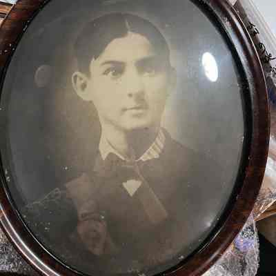 Domed glass frame with unknown msn