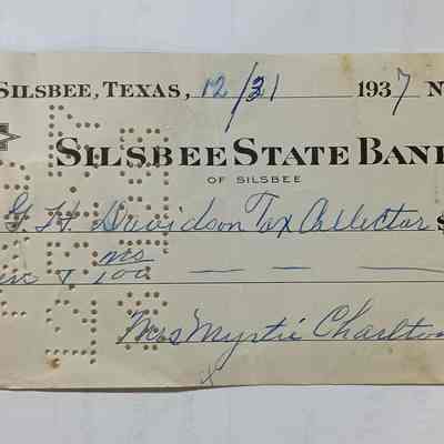 Receipt from Silsbee State Bank dated December 31, 1937 - Pay to the order of G. H. Davidson, Tax Collector for $14.00 from Mrs Myrtie Charlton