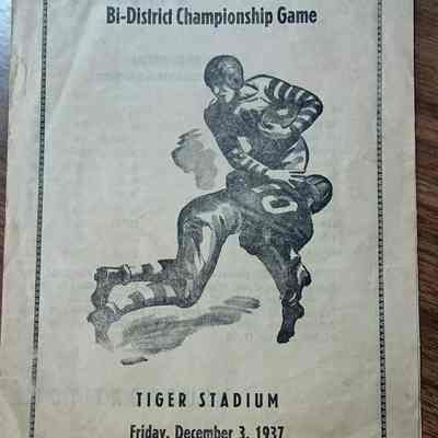 Silsbee High School Football Program - Bi-District Championship Game dated December 3, 1937 - Silsbee High School vs Groveton High