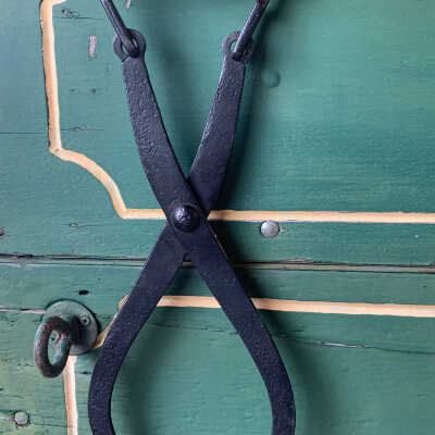 17 3/8 inch Ice Tongs