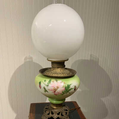 1840-1870 Victorian “Gone With the Wind” Oil Lamp