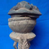 Bowl and cover - Image 2