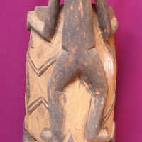 Male figure holding a pot - Image 2