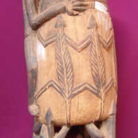 Male figure holding a pot - Image 3