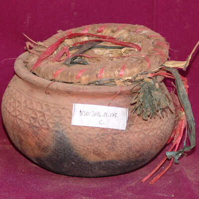 Pot with cover
