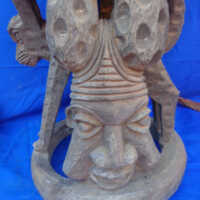 Throne and footrest - Image 4