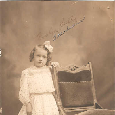 Postcard, Evelyn Buttz,