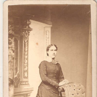 Photo, Woman in Dark/Black Dress