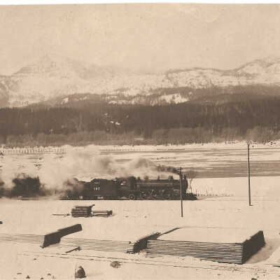 Photograph, Cascade Locks, Train, 1906-1907
