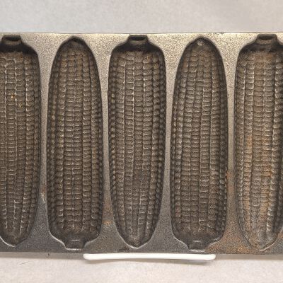 Cast Iron Pan, Corn Mold