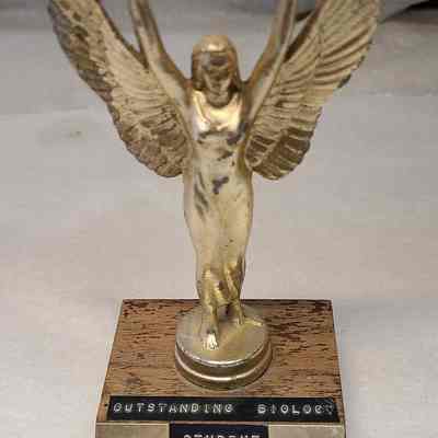 Trophy, Biology Student Award