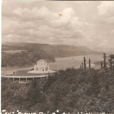 Postcard, Crown Point, Vista House