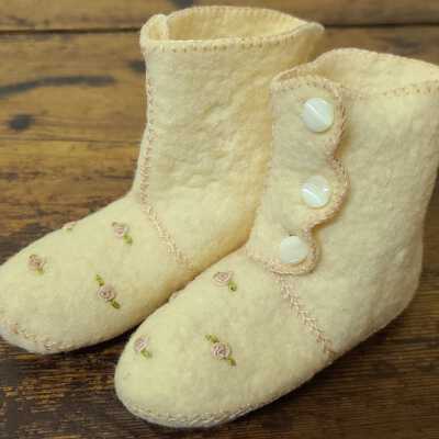 Baby Shoes, Wool