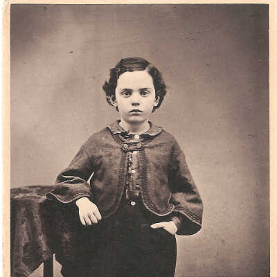 Photo, Charles Nelson