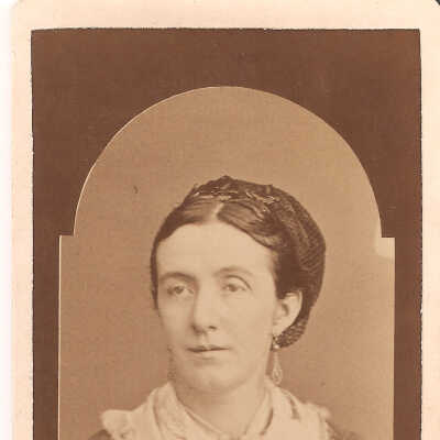 Photo, Mrs. W. Marshall
