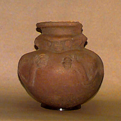 Jar, Effigy