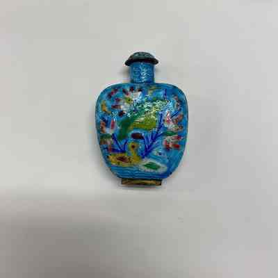 Snuff bottle