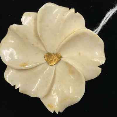Brooch