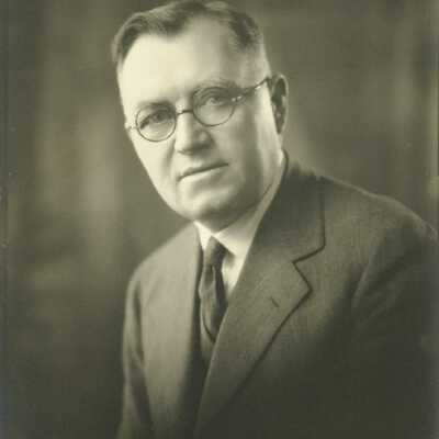 Man Wearing Spectacles