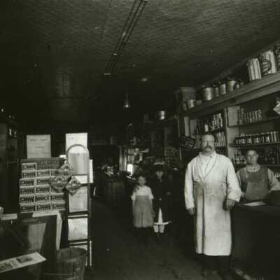 Macheck's General Store