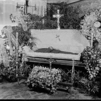 Mourning Photo