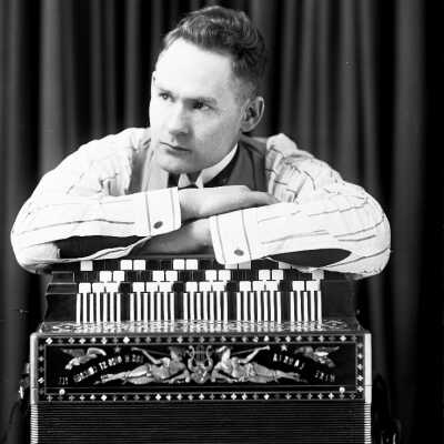 Accordian Player