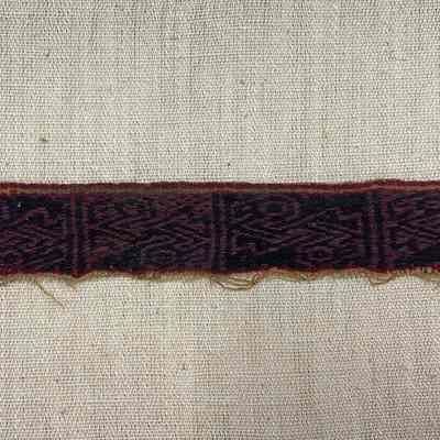 Woven border