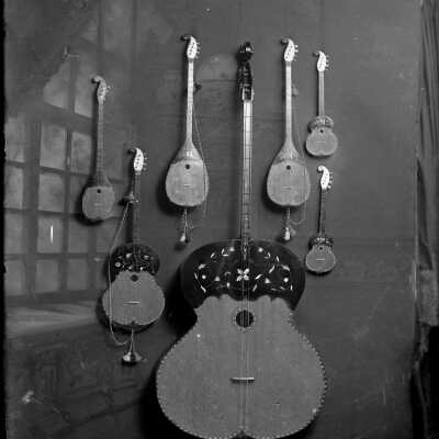 Bouzoukis