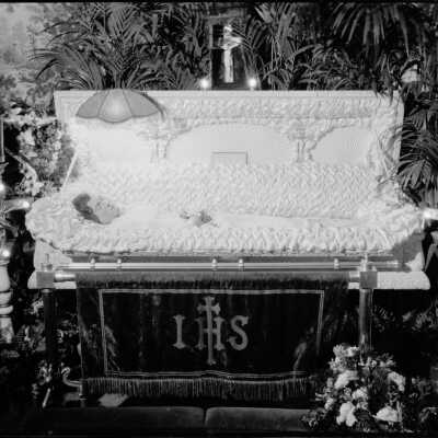 Mourning Photo