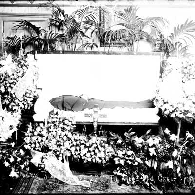 Mourning Photo