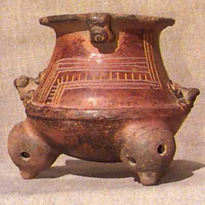 Tripod Vessel