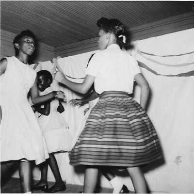 Florence Thompson dancing in the play: Page 3
