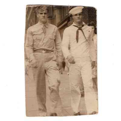 PFC John Foster & AMM 1/e Bill Foster